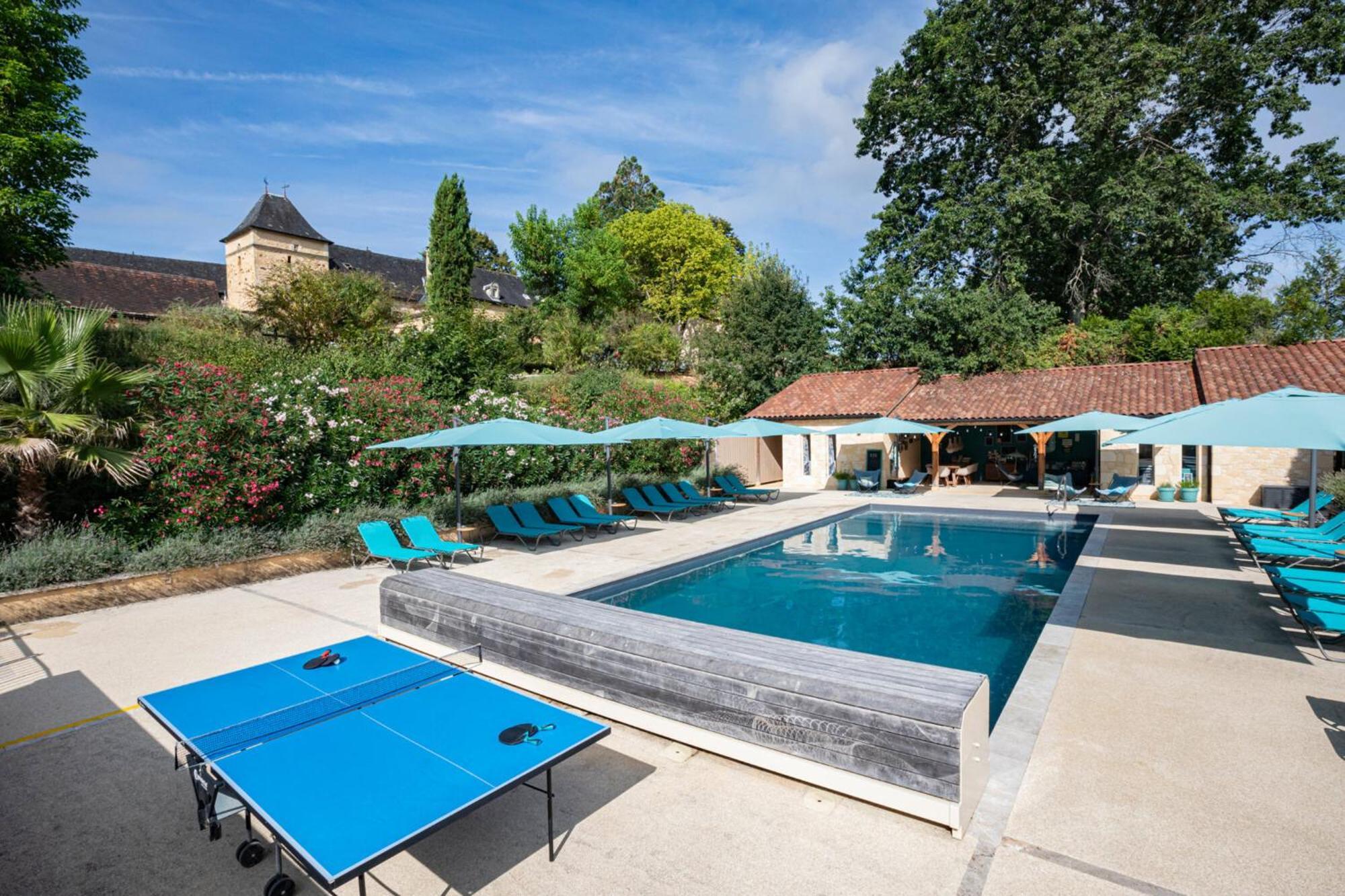Lo Petit Cretsou Bed & Breakfast Simeyrols Exterior photo